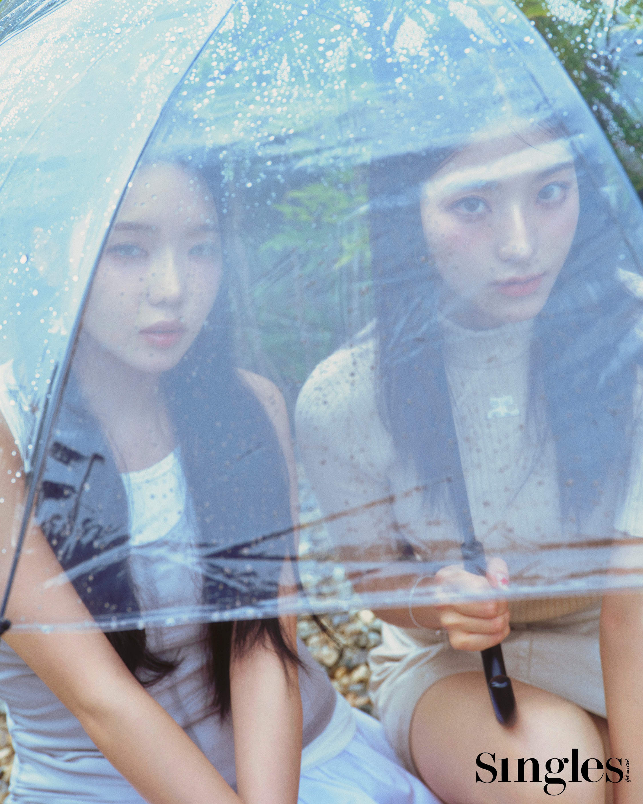 프로미스나인의 싱글즈 화보이미지,